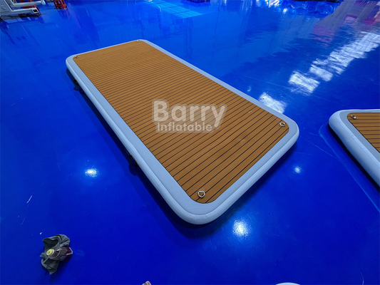 Ψηφιακή εκτύπωση Φουσκωτή πλωτή αποβάθρα Φουσκωτή πλατφόρμα κολύμβησης με αντλία αέρα και προσαρμοσμένο χρώμα